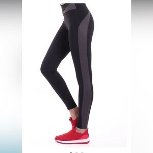 925 Fit Max‎ & Me sport black leggings size small